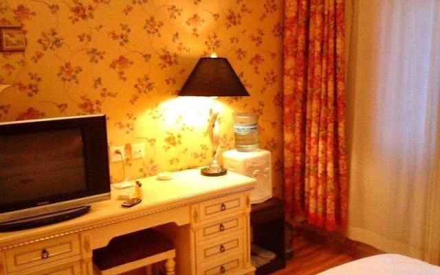 Tianjin Xiangjiang Holiday Hotel