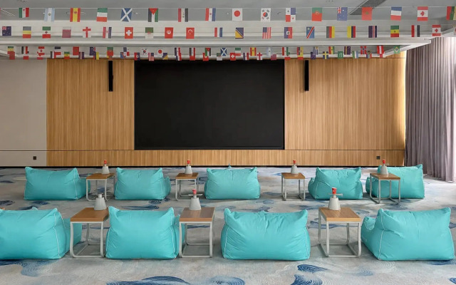 Апартаменты The Sunshine Beach King Suit Pool terrace