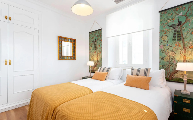 Stunning Penthouse with Large Private Terrace. Plaza Marina