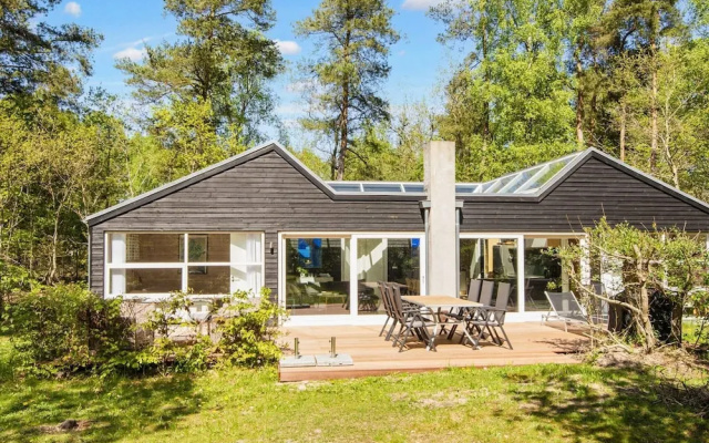 8 Person Holiday Home in Glesborg-by Traum