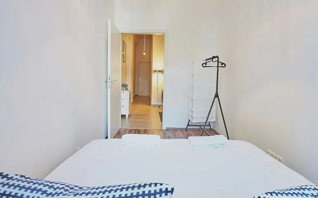 ONYX Apartment