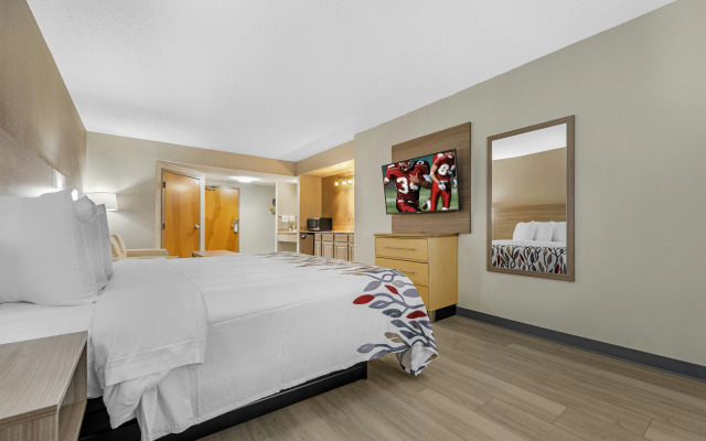 Red Roof Inn & Suites Philadelphia - Bellmawr
