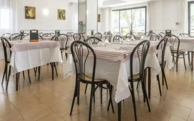 Hotel Family Cristal