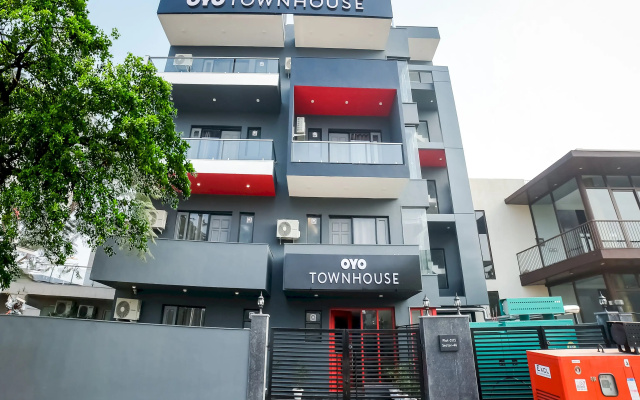 Townhouse Artemis Hospital Near Unitech Cyber Park