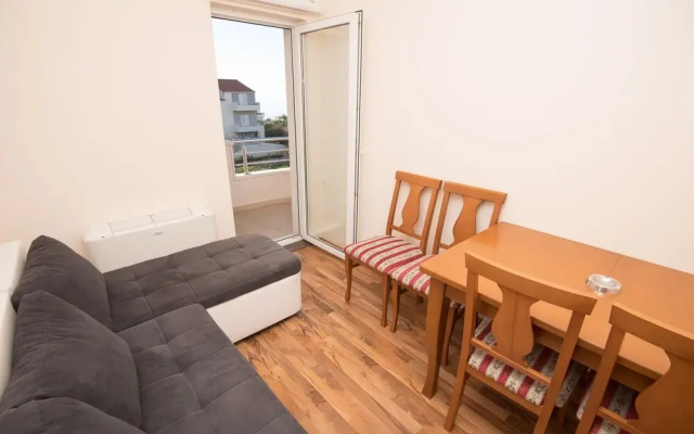 San Marian Apt 2b