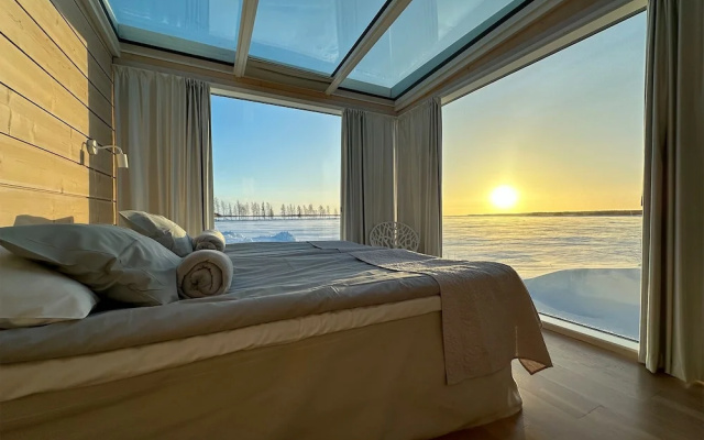 Seaside Glass Villas