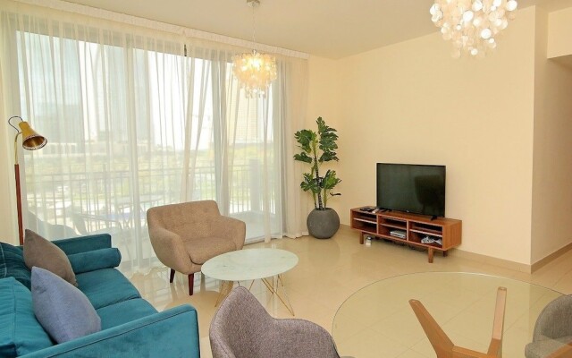 Отель New Arabian Holiday Homes - Standpoint комната для гостей