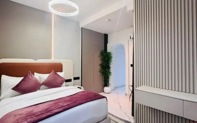 Atlantis Hotels