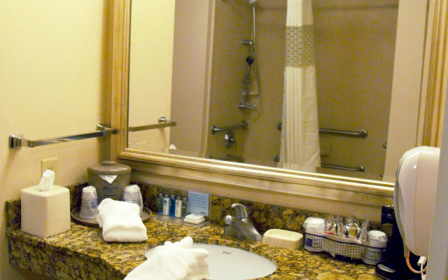 Hampton Inn Calera