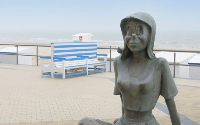 Apartment in Middelkerke Near Beach & Casino