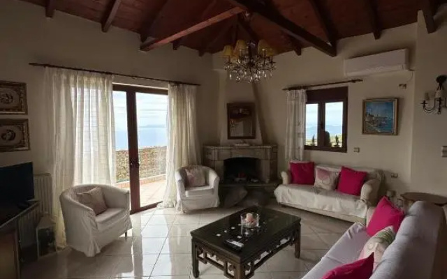Golden Sunset Villa