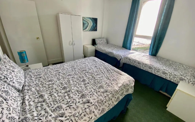 Beaconsfield Holiday Apartments