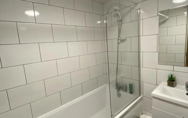 Flat 4 Cleveland Tower