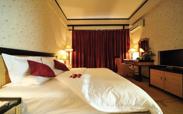 Yijing Garden Resort & Spa Hotel