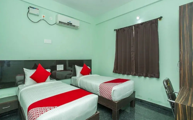 Golden Keys by OYO Rooms