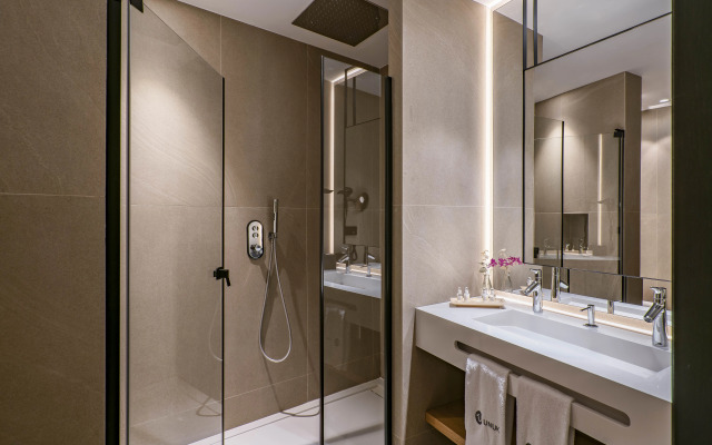 Hotel Vincci Selección Unuk 5* GL