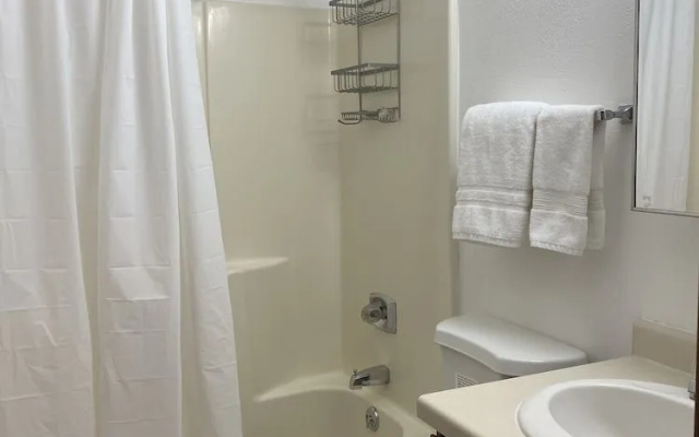 Onora Suites