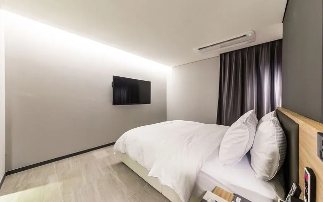 Suwon Saint Hotel