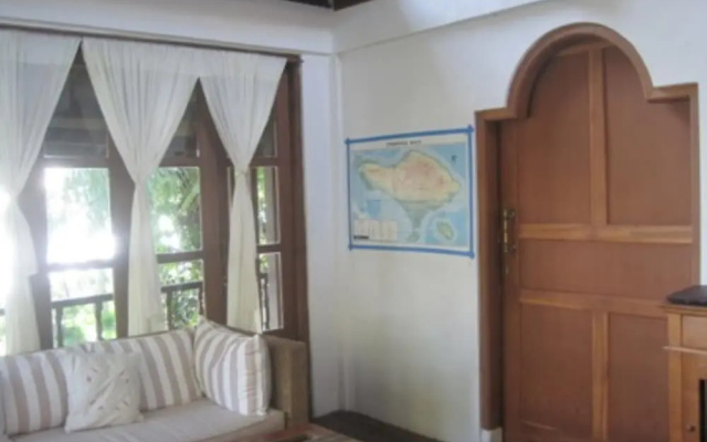 Villa Sunrise on the Bali North Shore