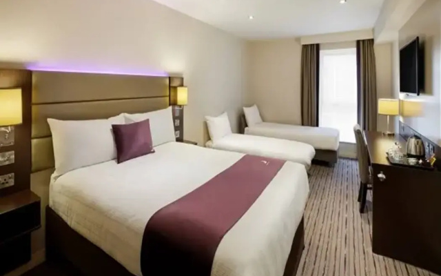 Premier Inn Dover - Eastern Ferry Terminal