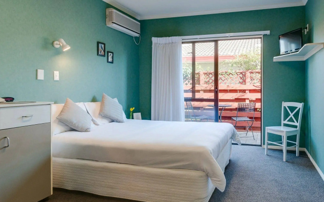 Parkside Lodge