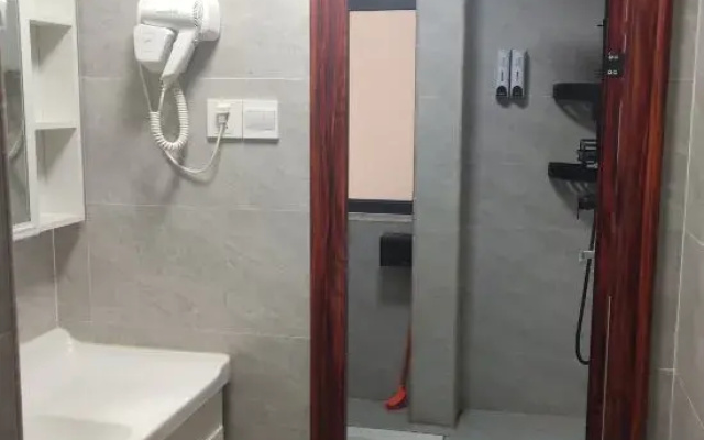 Nanning Langji Tianya Sensen Apartment
