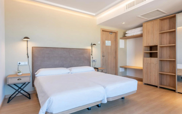 Kyrat Amarac Suites