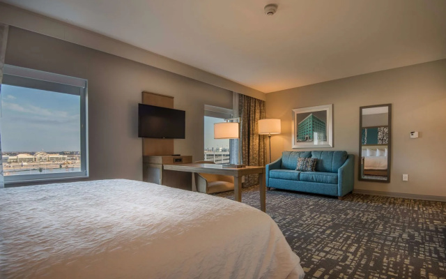 Hampton Inn & Suites Dallas The Colony