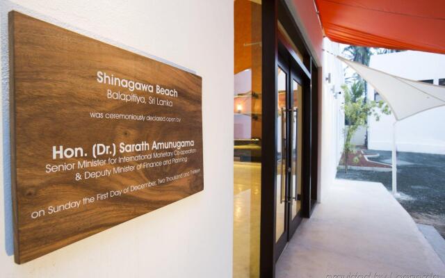 Shinagawa Beach Hotel вид на фасад