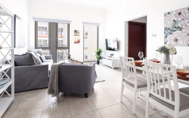 Stylish + Cozy 1BR in Sports City