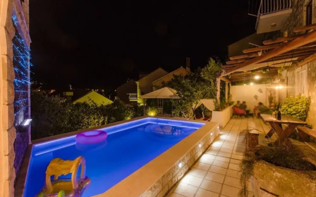 Villa Anita private heated pool