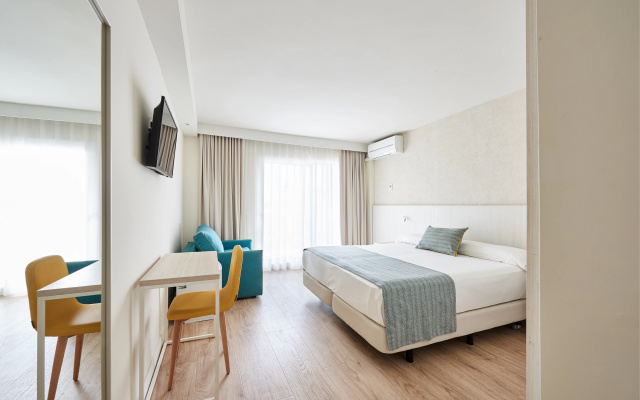 Hotel Palmasol Puerto Marina