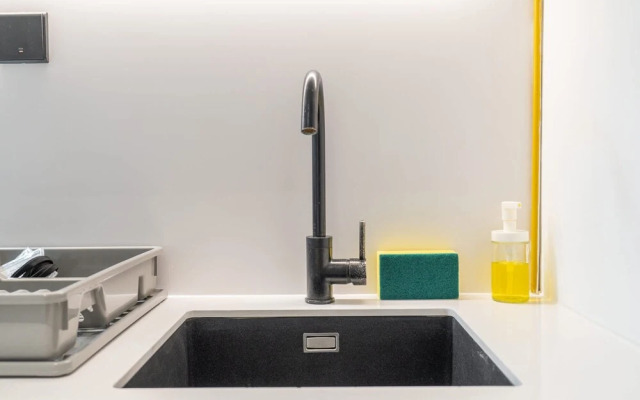 Spacious and Stunning Studio in The Heart of JVC
