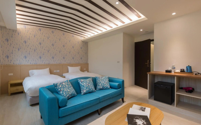 Visual Range B & B
