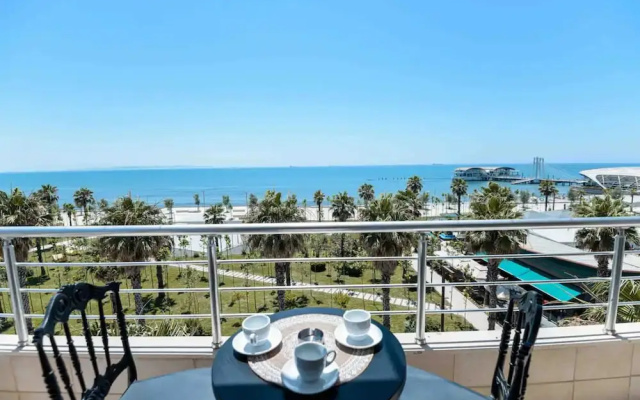 Grand View Apartment
