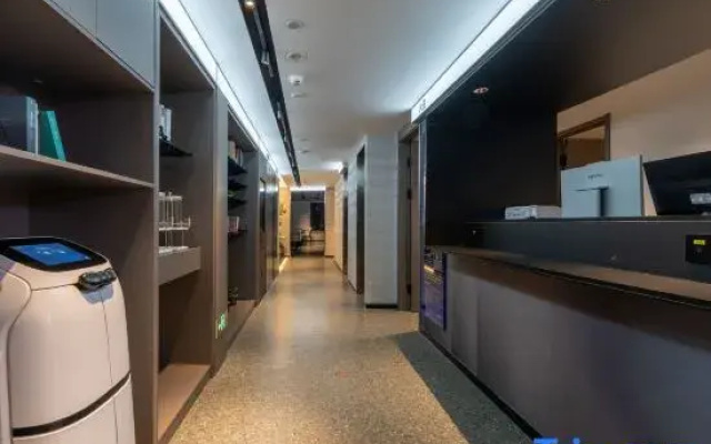 Suisse place  (Tongzhou Chest Hospital Canal Business District Branch Beijing)