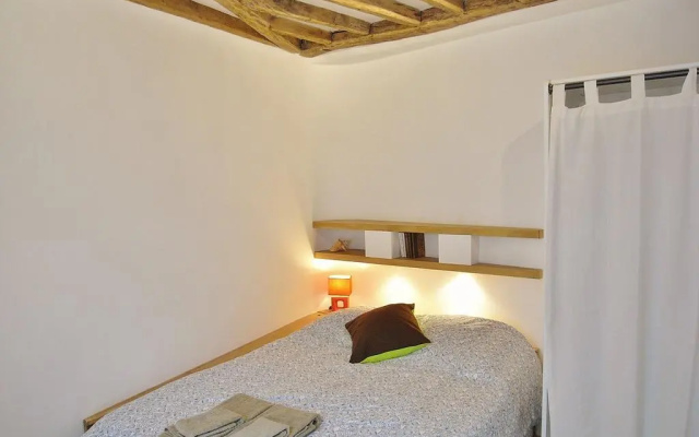 Studio - Marais District