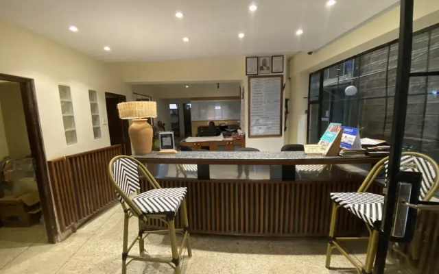 Woodmere Grand Hotel