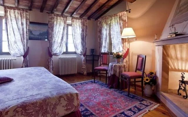 Fonte De Medici Appartamenti Borgo Santa Maria