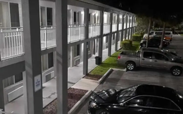 Super 8 Dania/fort Lauderdale