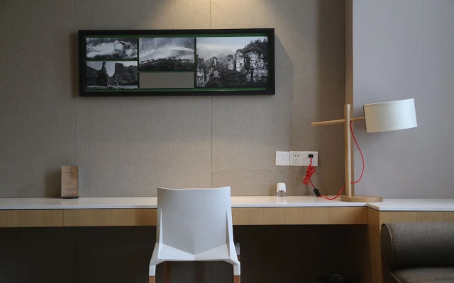 Bloom Boutique Hotel