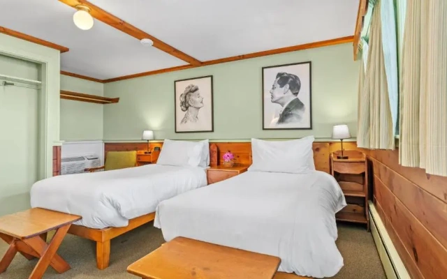 Mid-Town Motel