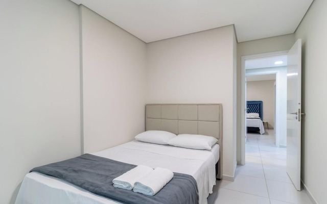 Apt 650m From Ingleses Beach Etd0101
