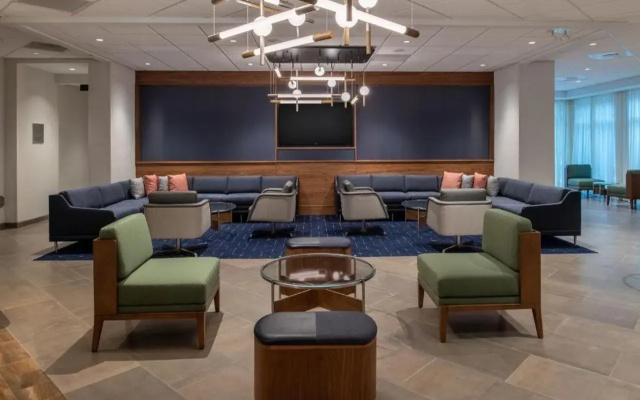 Courtyard By Marriott Olympia