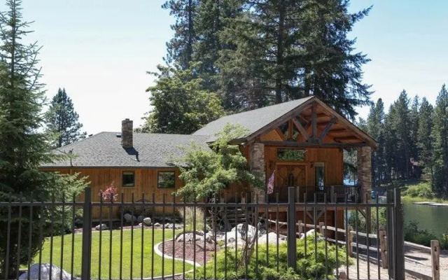 Hayden Lake Estate