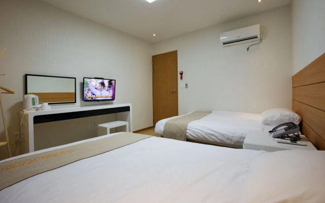 Ewha Hotel