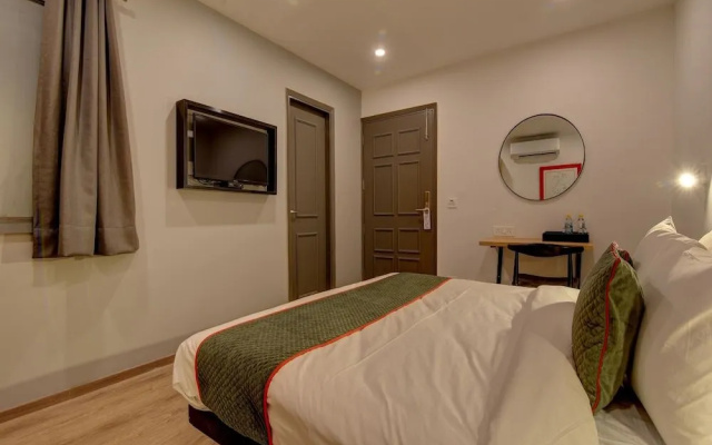 OYO Townhouse 117 Punjabi Bagh