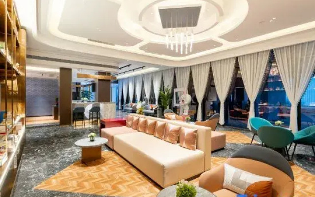 Yitel Hotel