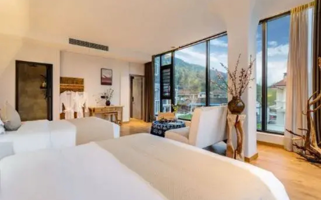 Fanjingshan Chenshe Homestay