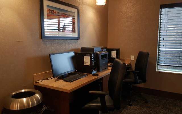 Holiday Inn Express & Suites Springville-South Provo Area by IHG